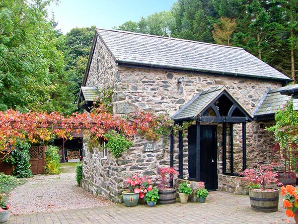 Old Barn, The,Ruthin