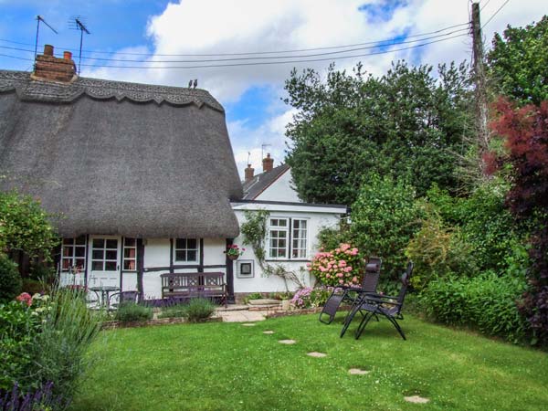 Apple Tree Cottage,Broadway