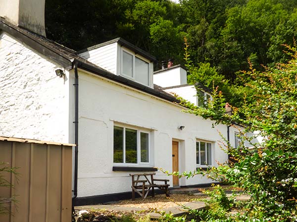 2 Ysgubor Gerrig,Llanrwst