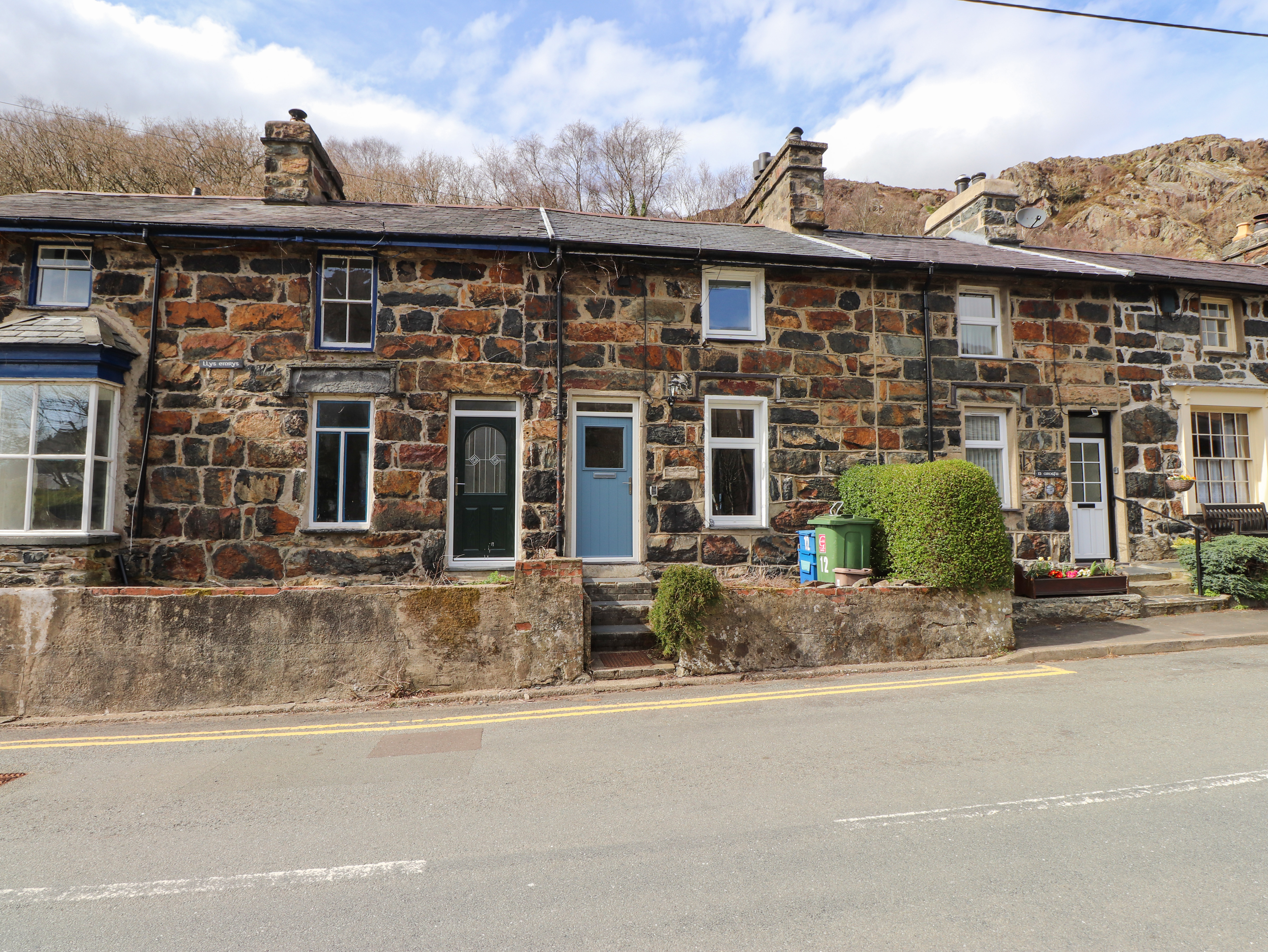 3 bedroom Cottage for rent in Beddgelert