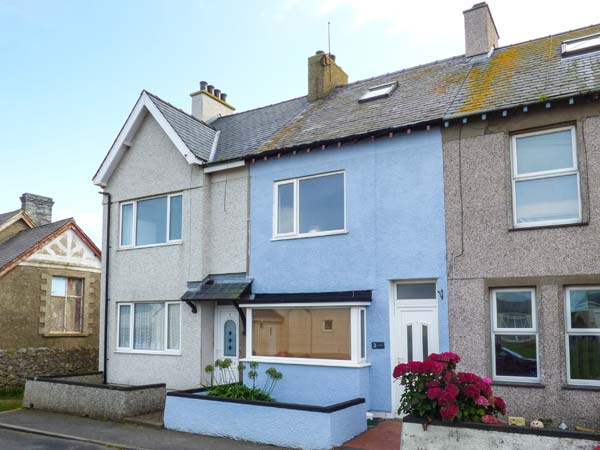 2 Tregof Terrace,Cemaes