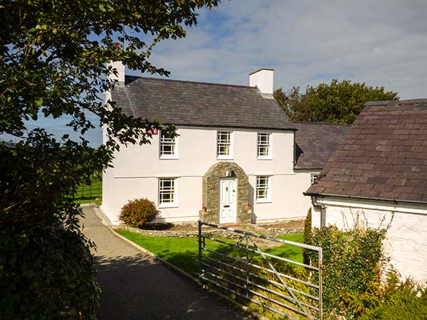 Cwm Farm,Holyhead