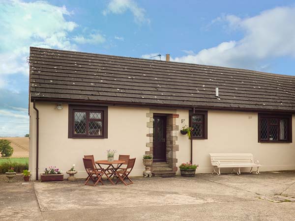 Courtyard Cottage,Duns