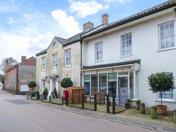 2 bedroom Cottage for rent in Cromer