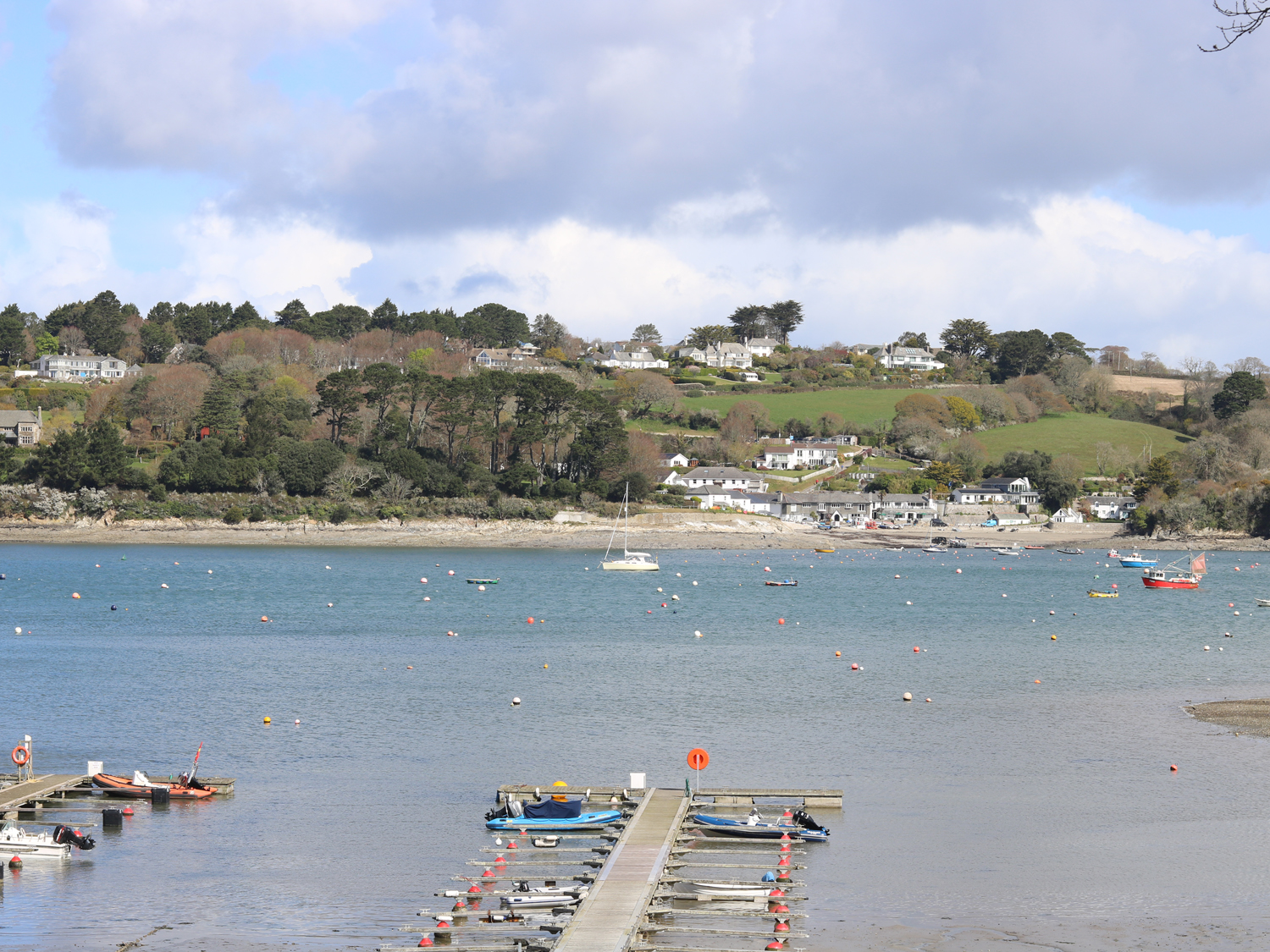 Little Trevean, Coverack - Dog Friendly Holiday Cottage in Cornwall