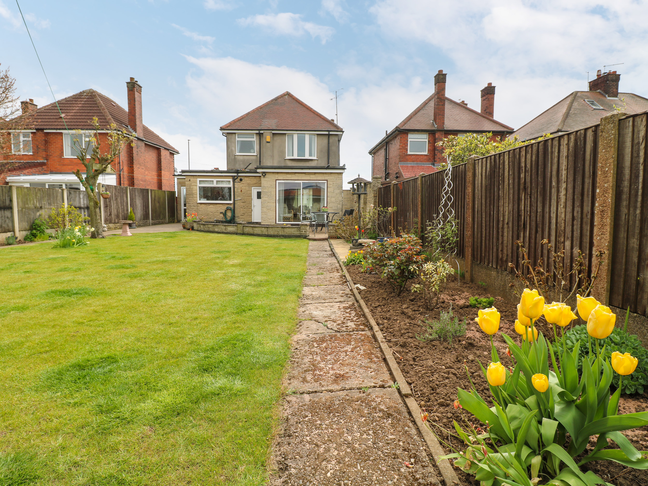 75 Mansfield Road, Chesterfield Dog Friendly Holiday Cottage in Peak