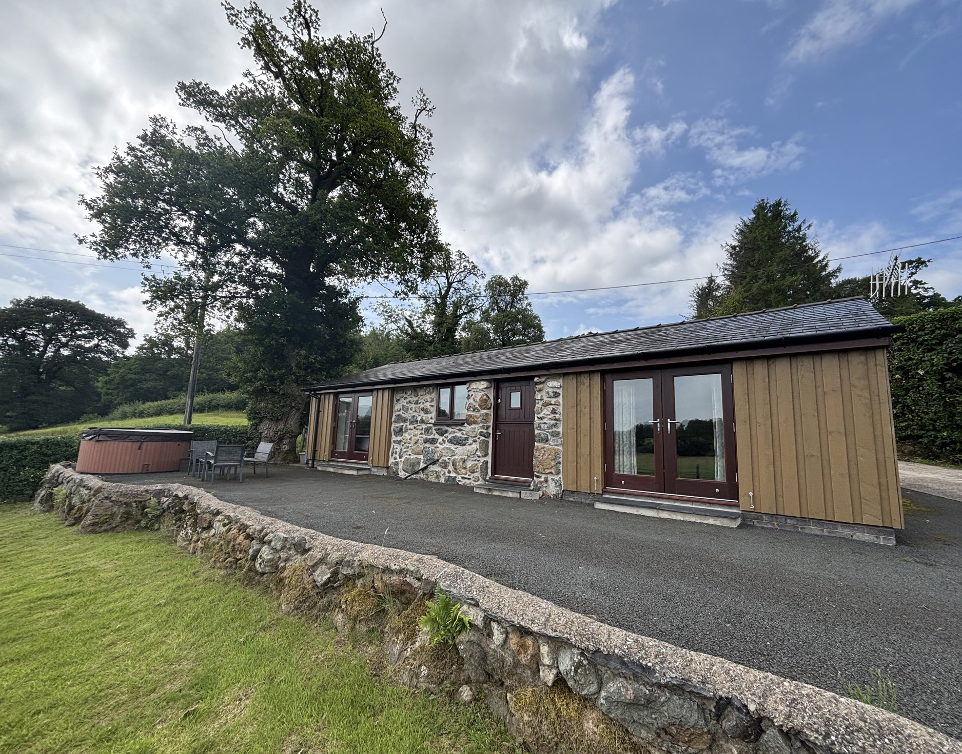 1 bedroom Cottage for rent in Bala