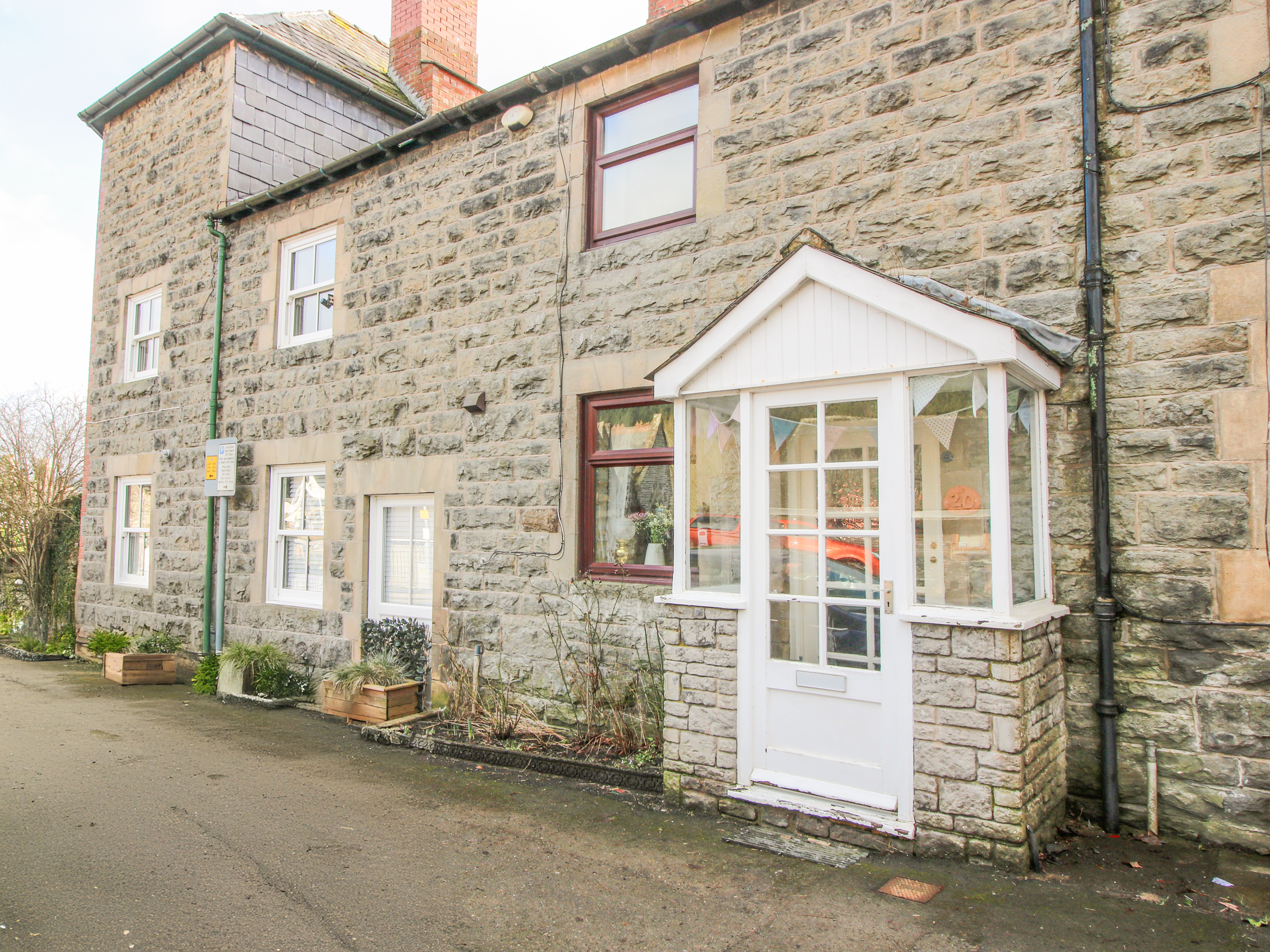 2 bedroom Cottage for rent in Knighton