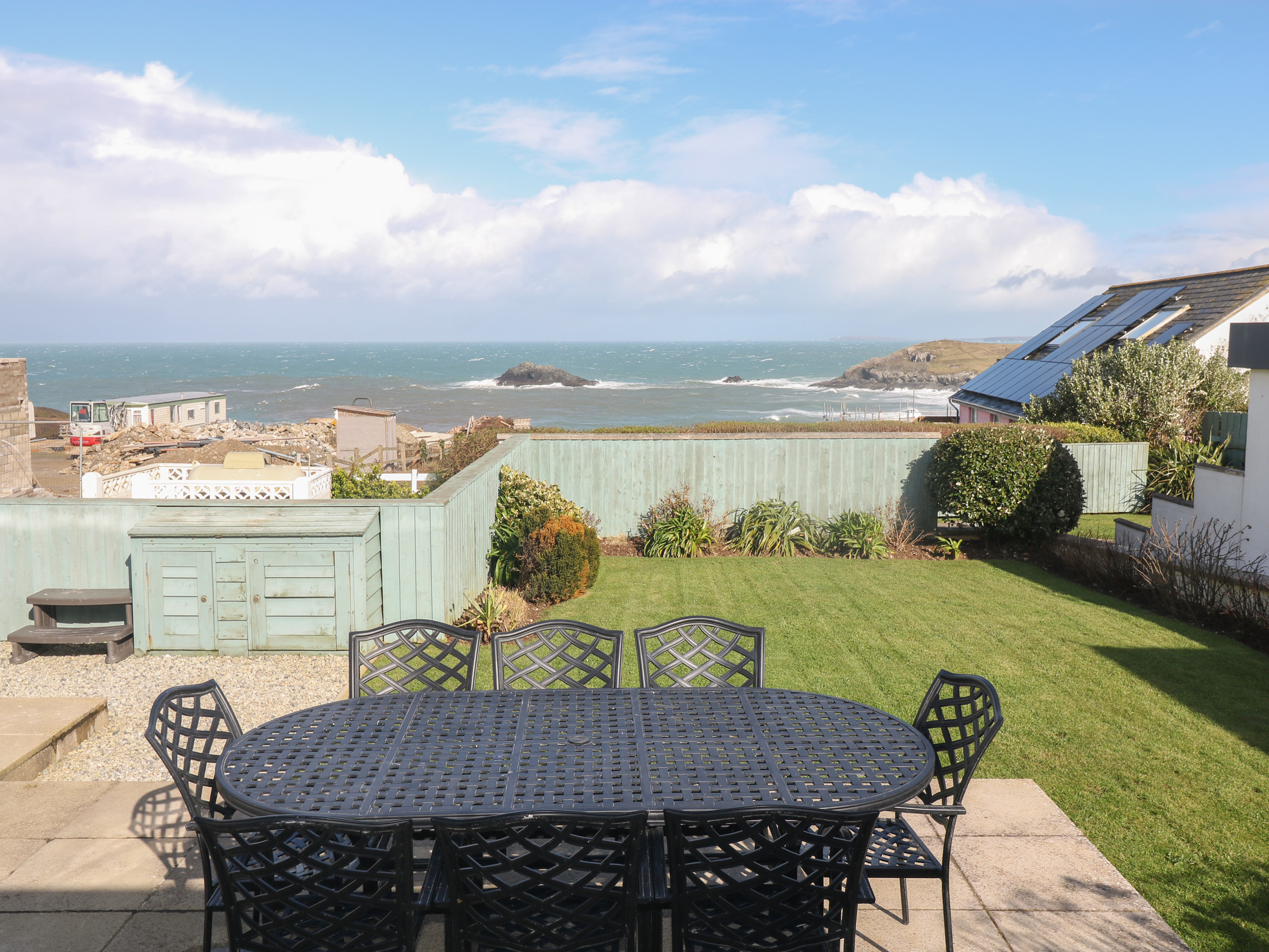Cormorant Dog Friendly Holiday Cottage in Crantock