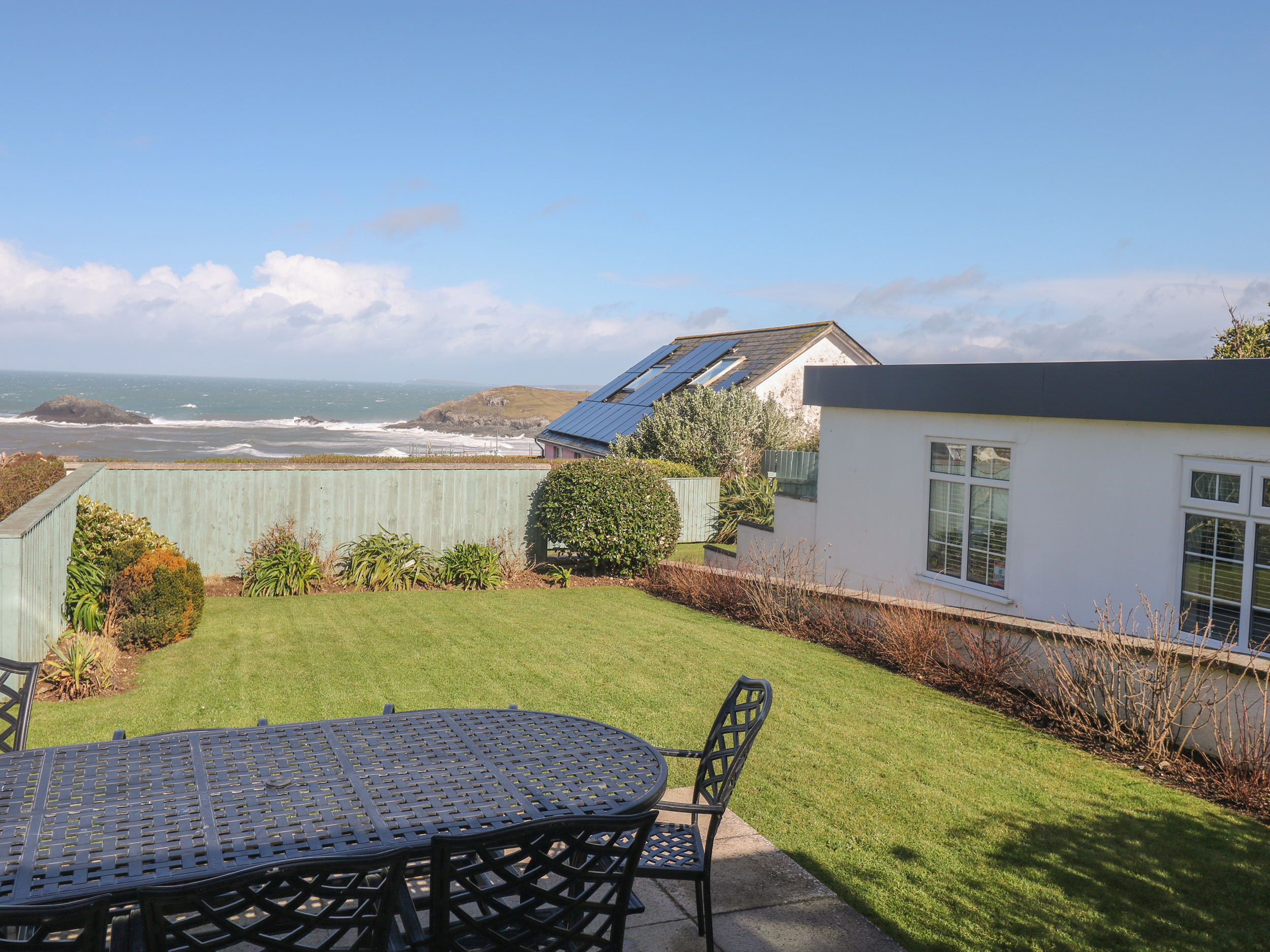 4 bedroom Cottage for rent in Newquay, Cornwall