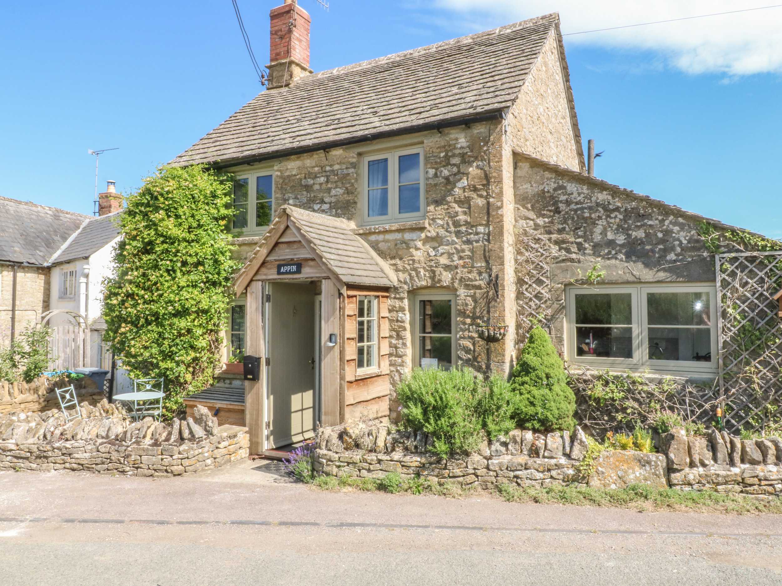 1 bedroom Cottage for rent in Chipping Norton